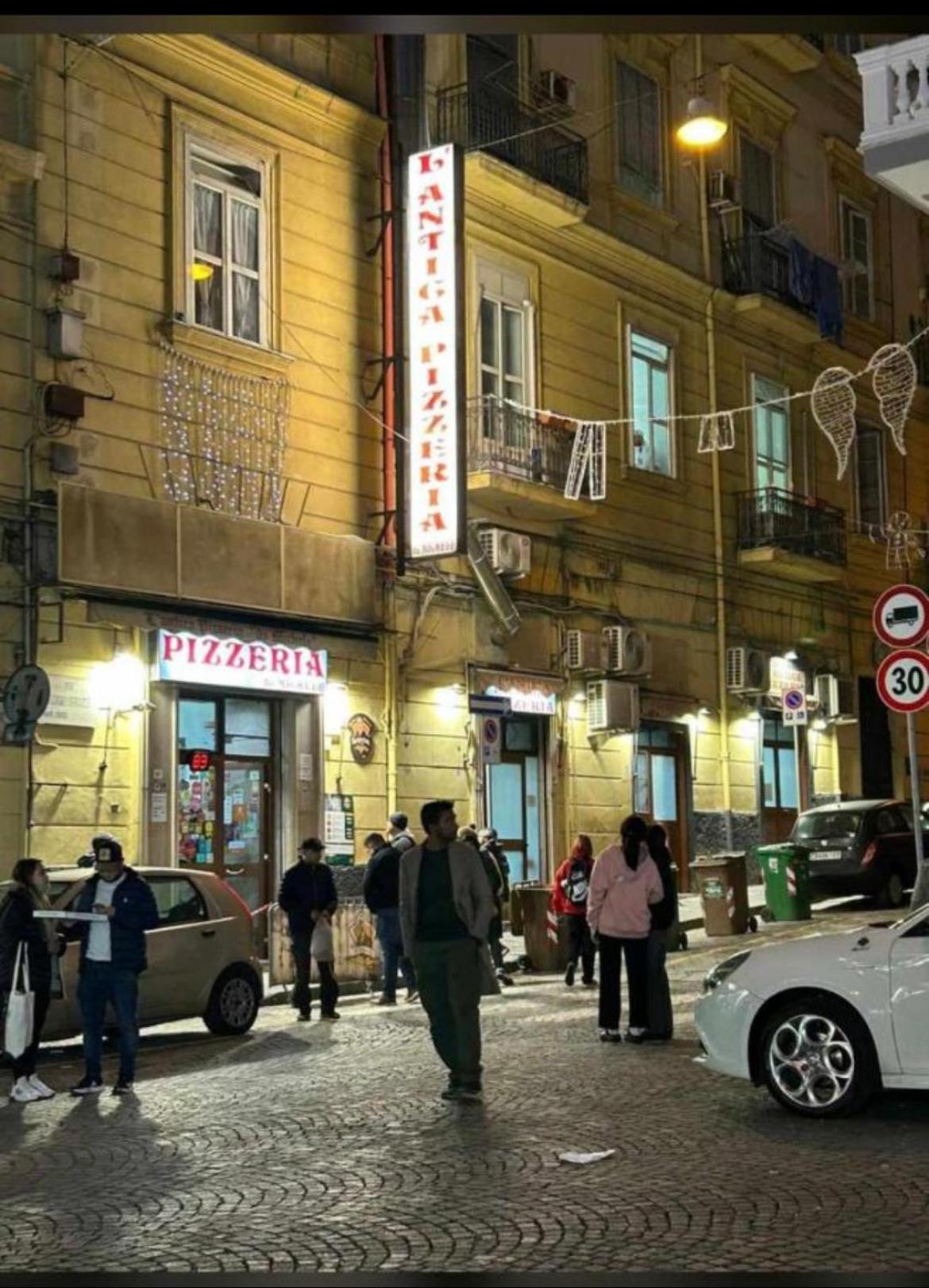 Pulcinella Acomodação com café da manhã Nápoles Exterior foto